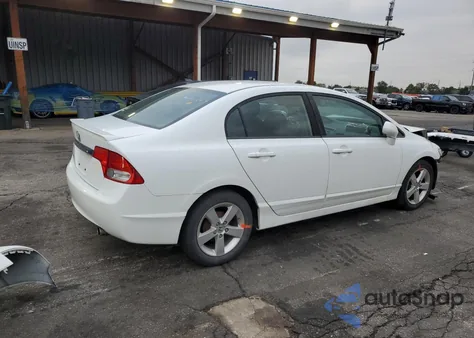2011 Honda Civic Lx-S z USA, uszkodzony, nr VIN 19XFA1F68BE003960
